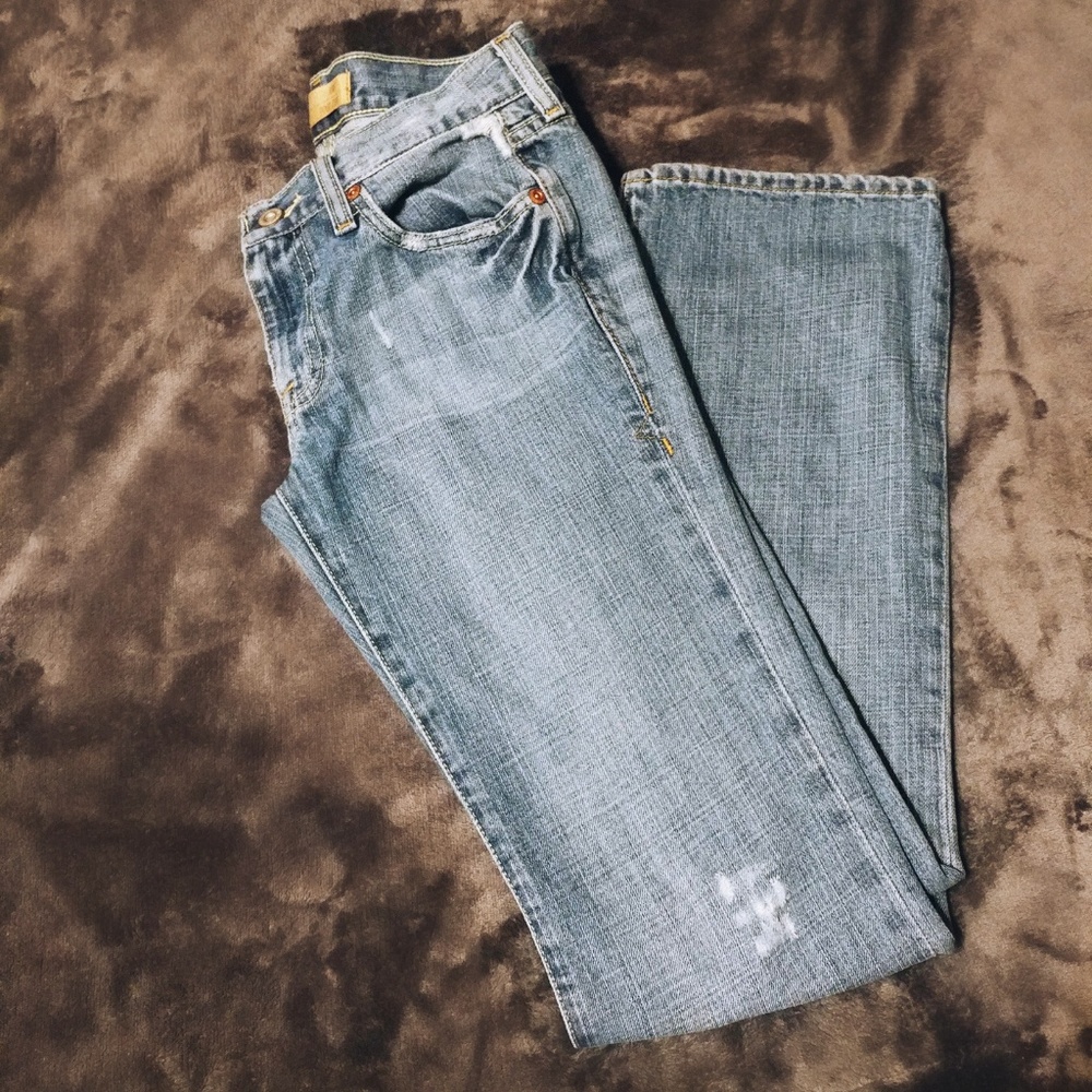 Old Navy Denim Low Waist Bootcut Distressed Jeans